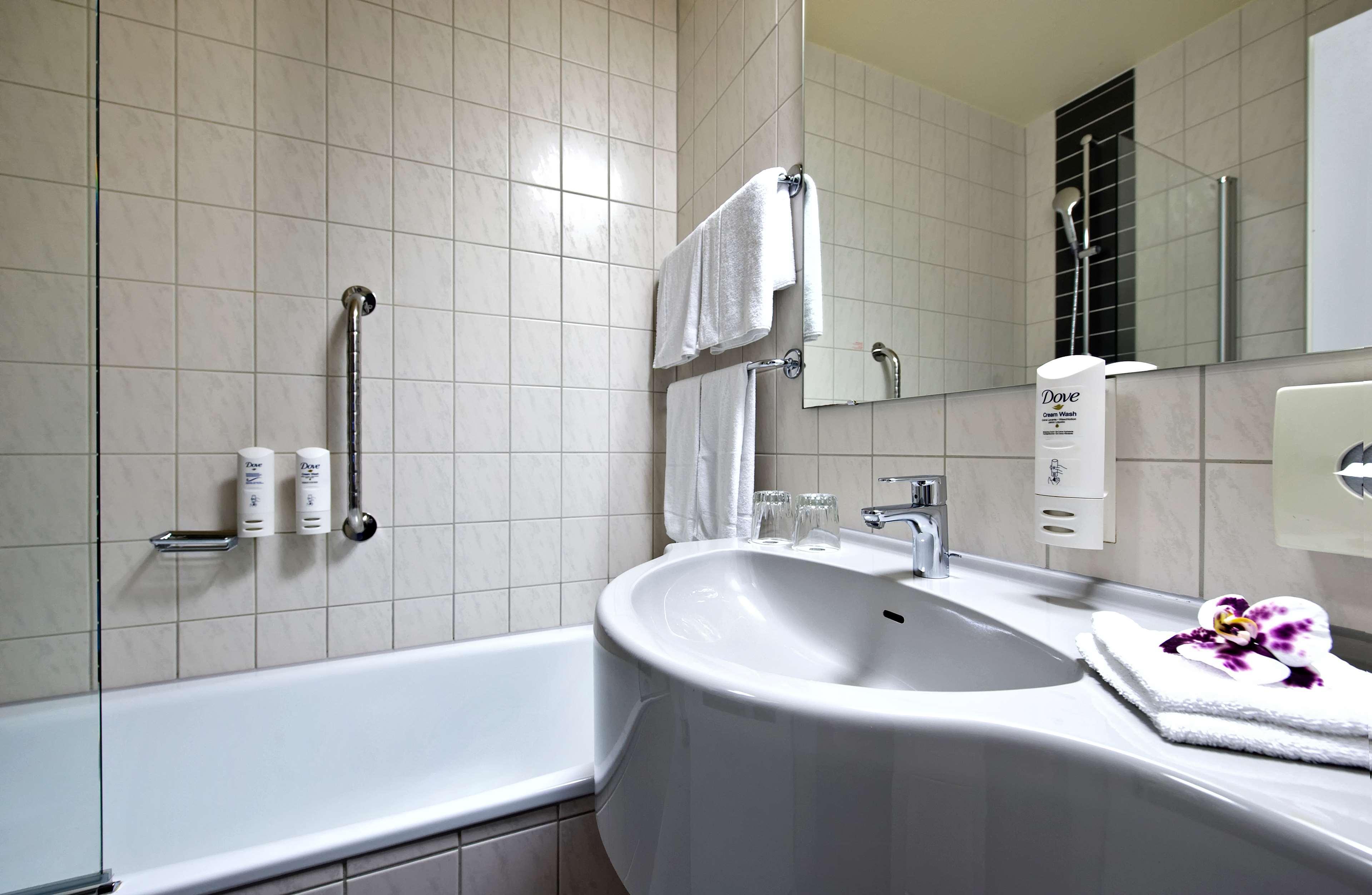 B&B Hotel Rastatt Buitenkant foto