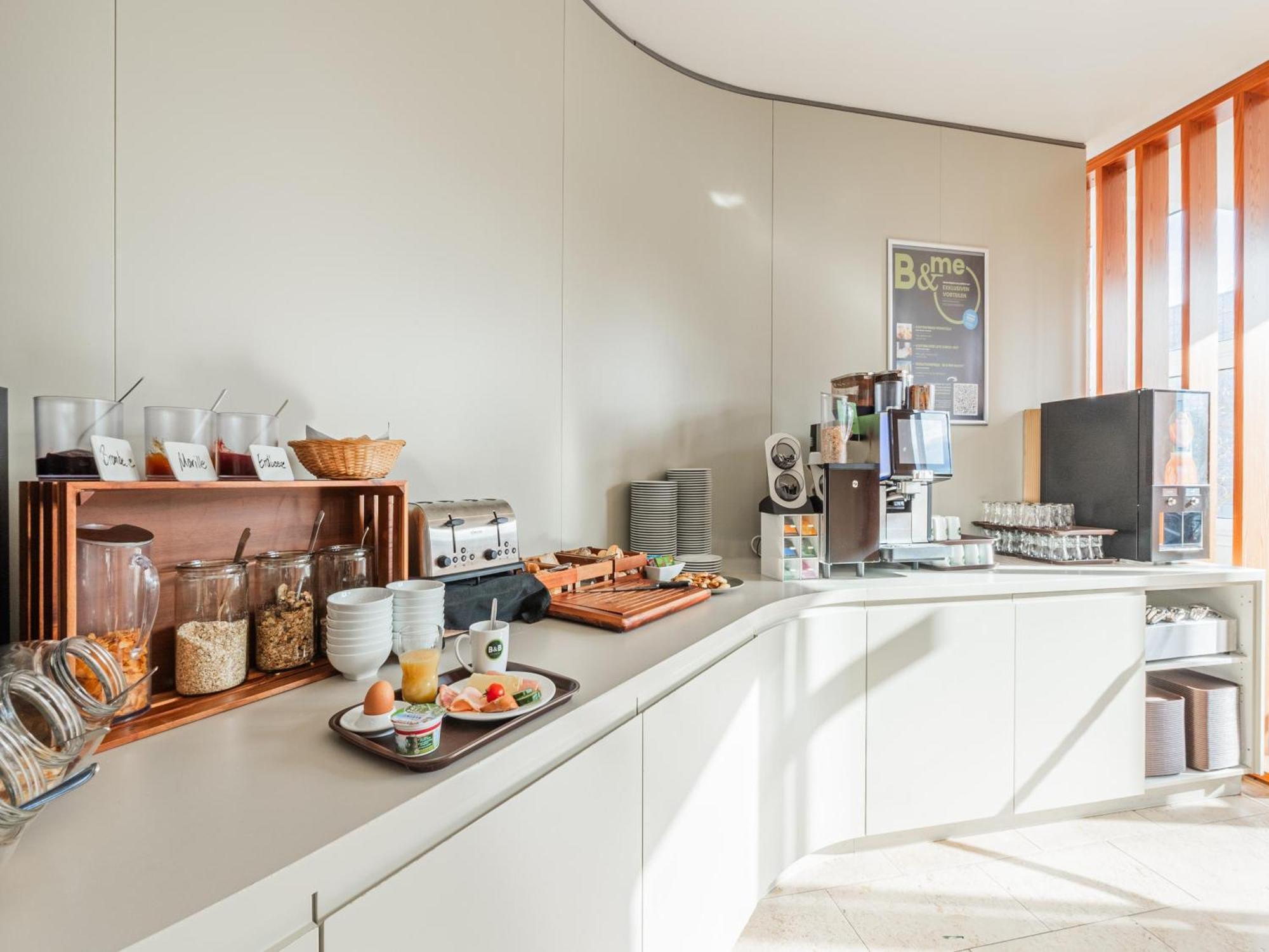 B&B Hotel Rastatt Buitenkant foto
