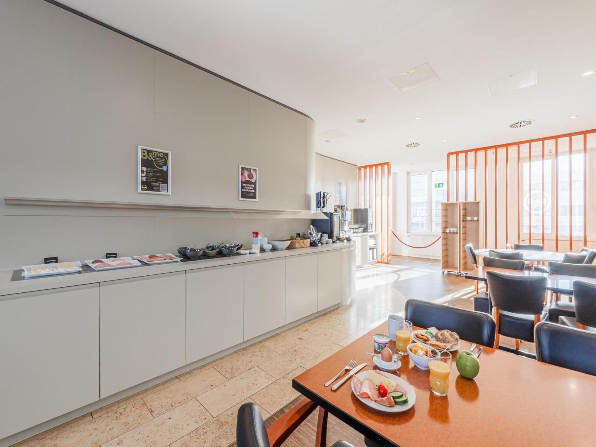 B&B Hotel Rastatt Buitenkant foto
